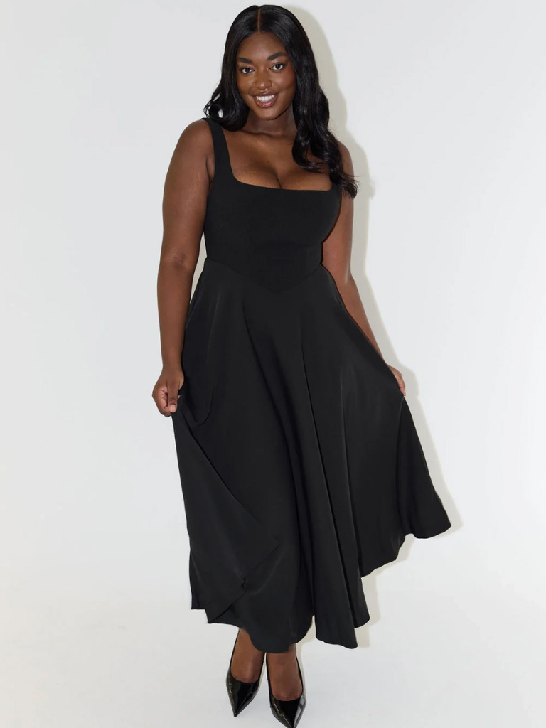 Lynn | Flare Dress