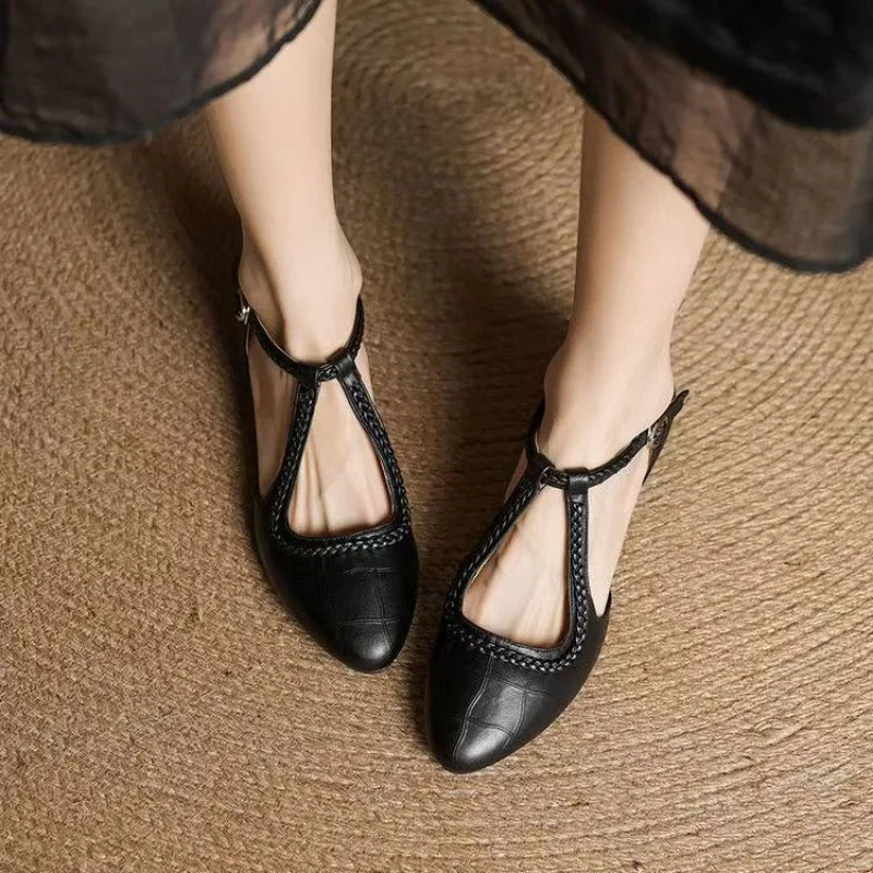 Aveline™ | Bevora T-Strap Sandalet