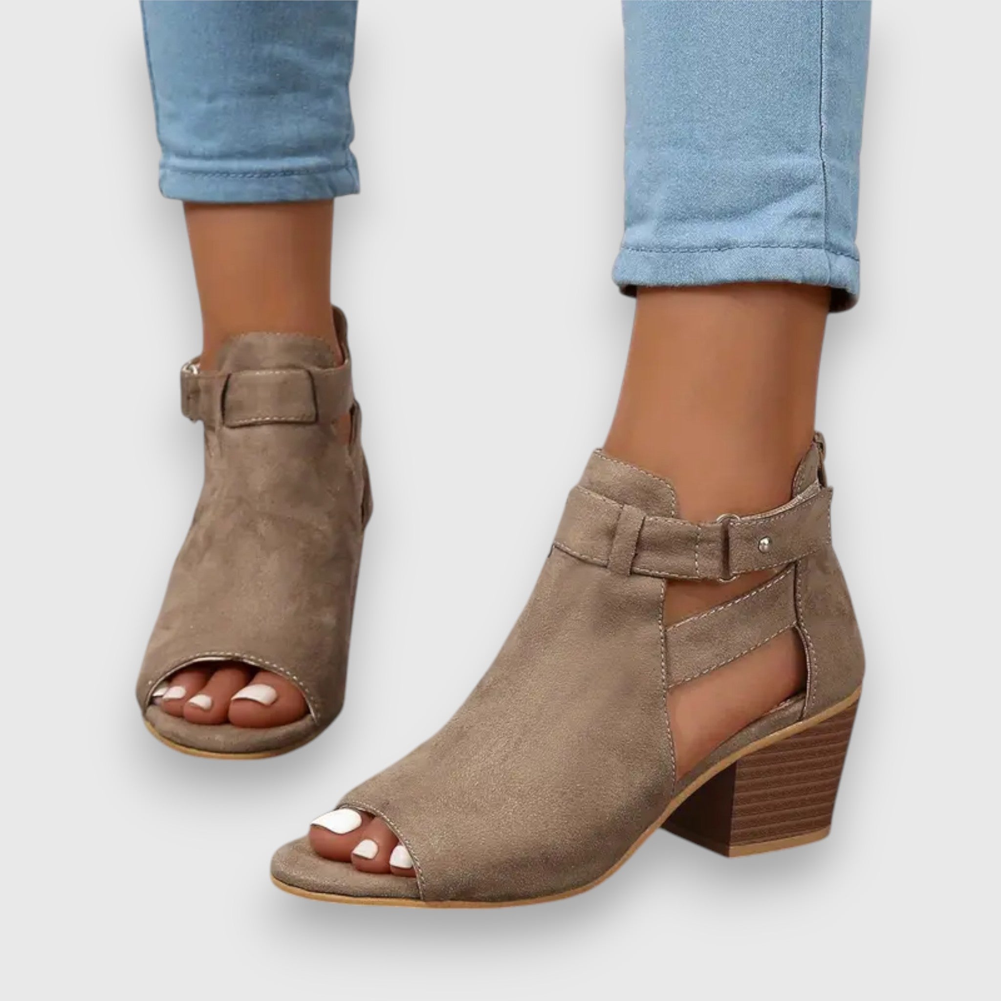 Nadine | Sandals with thick heels