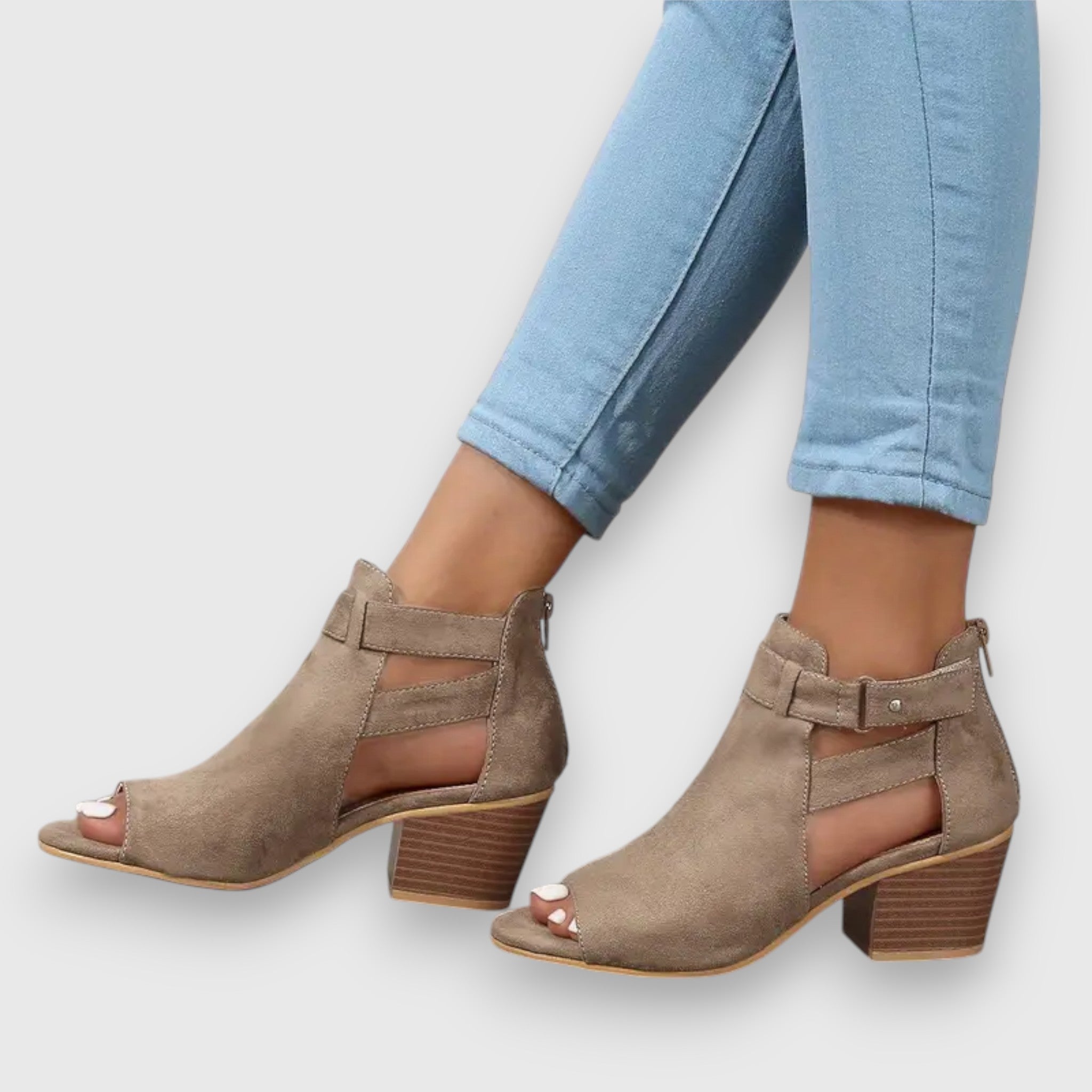 Nadine | Sandals with thick heels